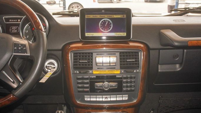 Подержанный Mercedes-Benz G-Class 500 II (W463) Рестайлинг 3, 5.5 л, 2014 в Дубае от Ibitisam Motors Черный цвет.  | AUTO.AE