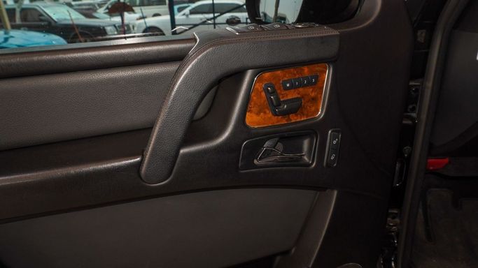 Подержанный Mercedes-Benz G-Class 500 II (W463) Рестайлинг 3, 5.5 л, 2014 в Дубае от Ibitisam Motors Черный цвет.  | AUTO.AE