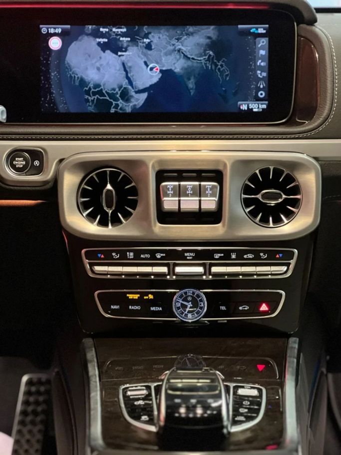 Новый Mercedes-Benz G-Class 500 III (W463), 4.0 л, 2023 в Дубае от A Class Motors Красный цвет.  | AUTO.AE