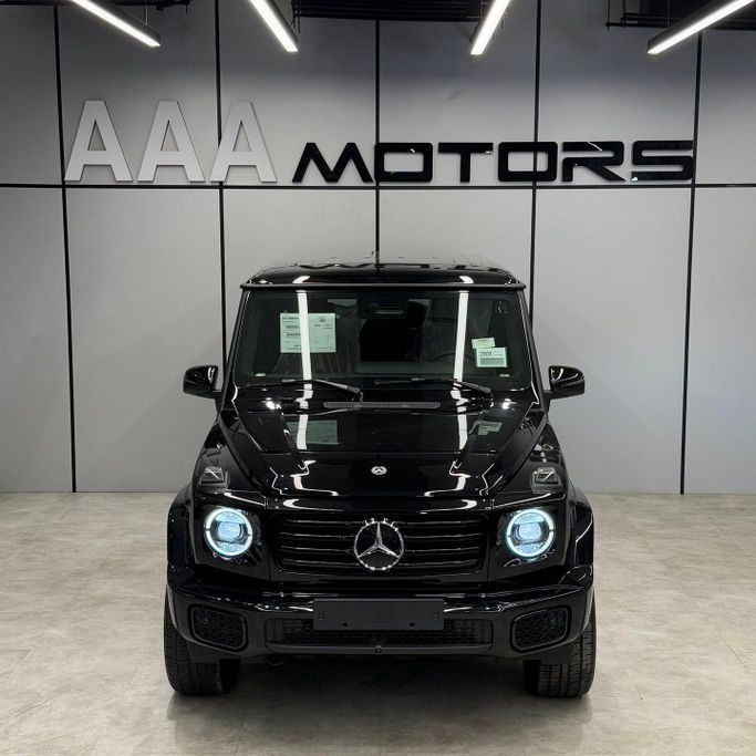 جديدة Mercedes-Benz G-Class 500 عملية شد الوجه III (W465), 3.0 l, 2025 في في دبي من AAA Motors، اللون أسود. مواصفات الخليج | AUTO.AE