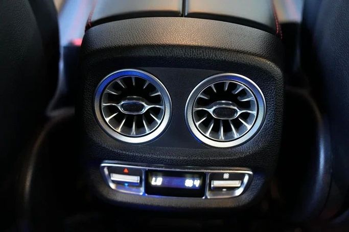 Used Mercedes-Benz G-Class 550 III (W463), 4.0 l, 2021 in Dubai by 8 Ba Motors, Black color. Japanese Specs | AUTO.AE