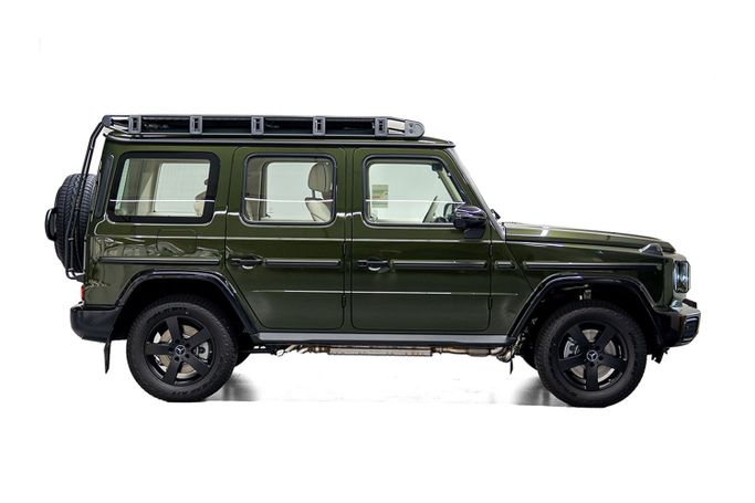 Новый Mercedes-Benz G-Class 500 III (W465) Рестайлинг, 3.0 л, 2025 в Дубае от PUPIL OF FATE MOTORS Зеленый цвет. GCC | AUTO.AE