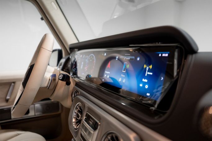 Новый Mercedes-Benz G-Class 500 III (W465) Рестайлинг, 3.0 л, 2025 в Дубае от PUPIL OF FATE MOTORS Зеленый цвет. GCC | AUTO.AE