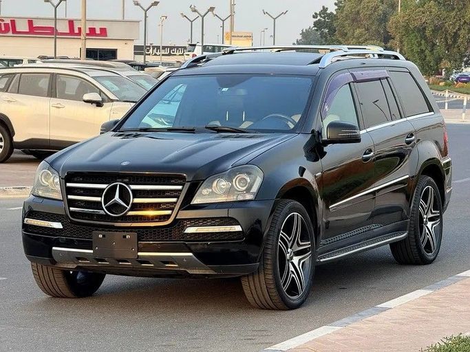 Used Mercedes-Benz GL-Class 550 II (X166), 4.7 l, 2013 in Dubai by Best Car, Black color. Japanese Specs | AUTO.AE