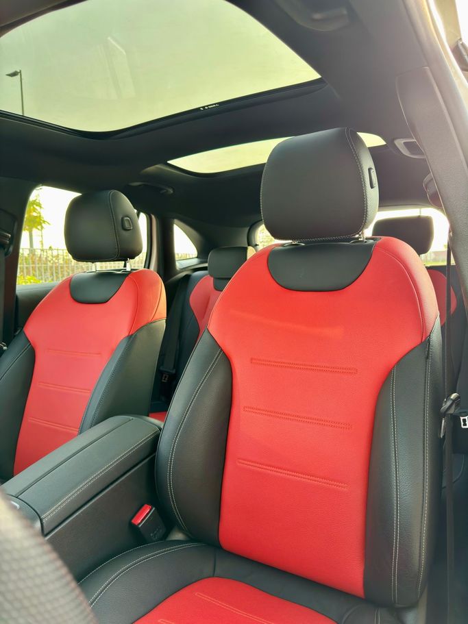 Подержанный Mercedes-Benz GLA 200 II (H247) Рестайлинг, 1.3 л, 2024 в Дубае от Levant Auto Trading Белый цвет. GCC | AUTO.AE