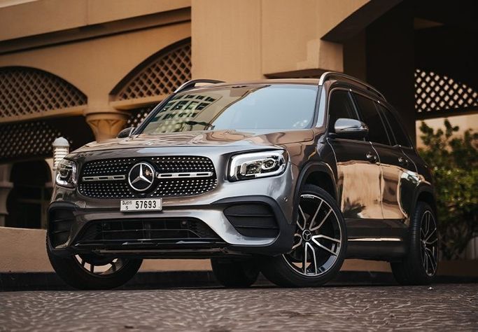Mercedes-Benz GLB 250 I (X247), 2022 внедорожник 5 дв.  класса в Дубае от Kleemol Car Rental Dubai черный цвет | AUTO.AE | Объявление #1977