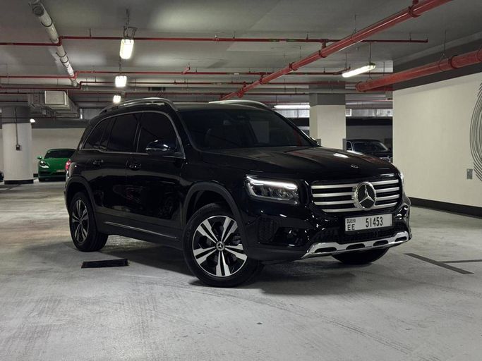 Mercedes-Benz GLB 180 I (X247) Facelift, 2025 standard suv 5 dr. for rent in Dubai by Lite Rent, black color | AUTO.AE