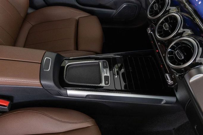 Новый Mercedes-Benz GLB 200 I (X247) Рестайлинг, 1.3 л, 2025 в Дубае от Laith Alobaidi Motors Черный цвет. Китайская | AUTO.AE