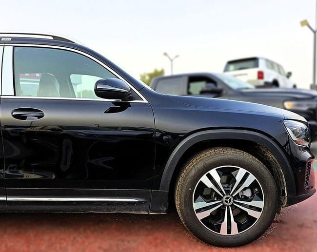 New Mercedes-Benz GLB 180 I (X247) Facelift, 1.3 l, 2025 in Dubai by Soltan Auto, Black color. Other | AUTO.AE
