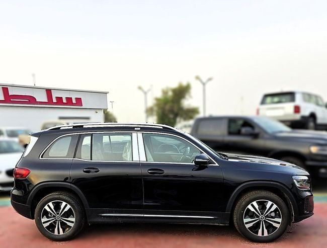 New Mercedes-Benz GLB 180 I (X247) Facelift, 1.3 l, 2025 in Dubai by Soltan Auto, Black color. Other | AUTO.AE