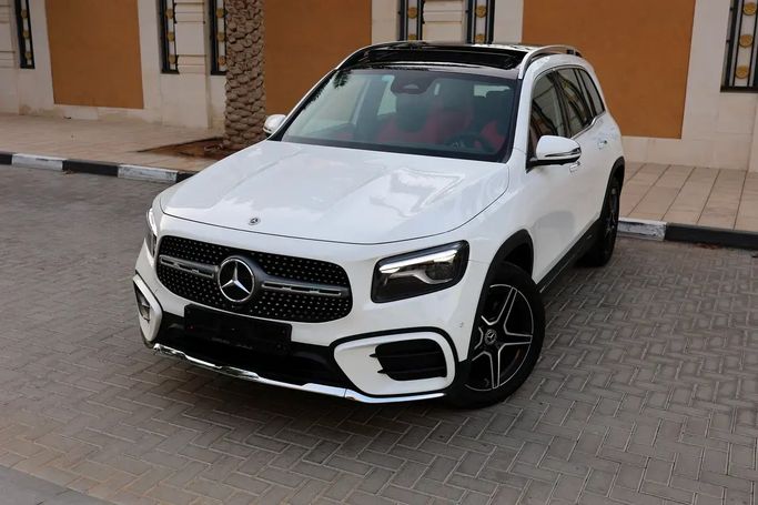 مستعملة Mercedes-Benz GLB 250 I (X247) فيس ليفت I (X247), 2.0 l, 2025 في في دبي من AL MARWA CARS، اللون أبيض. مواصفات الخليج | AUTO.AE | إعلان #267079