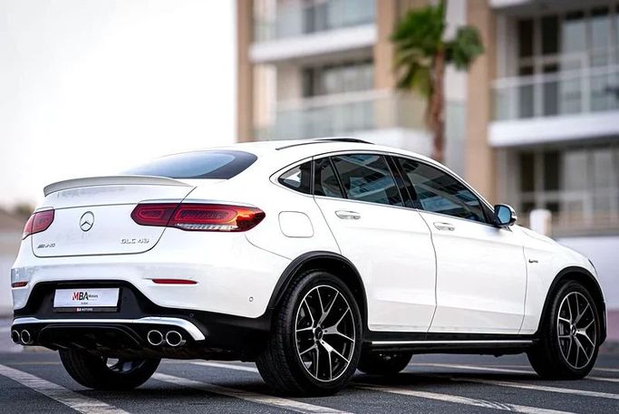 Подержанный Mercedes-Benz GLC AMG 43 AMG I (X253) Рестайлинг, 3.0 л, 2022 в Дубае от MBA Motors Белый цвет. Other | AUTO.AE