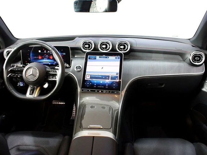 Подержанный Mercedes-Benz GLC AMG 43 AMG II (X254), 2.0 л, 2024 в Дубае от Hot Wheel Used Motors Серый цвет. Other | AUTO.AE