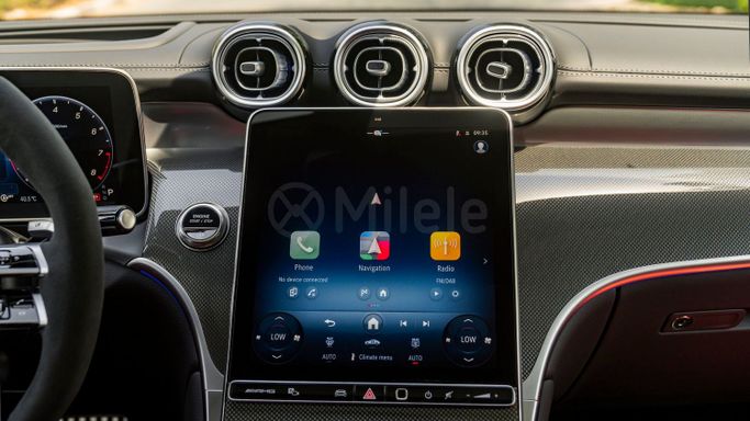 Подержанный Mercedes-Benz GLC Coupe AMG 43 AMG II (C254), 2.0 л, 2025 в Дубае от Milele Черный цвет. Other | AUTO.AE