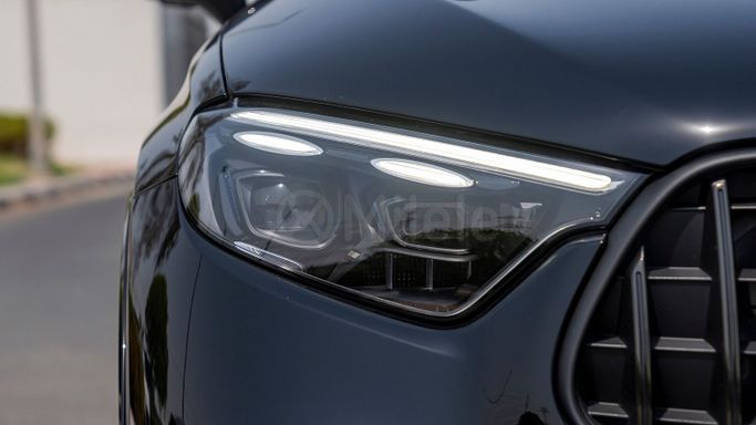 Подержанный Mercedes-Benz GLC Coupe AMG 43 AMG II (C254), 2.0 л, 2025 в Дубае от Milele Черный цвет. Other | AUTO.AE