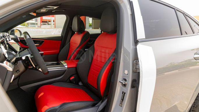 Новый Mercedes-Benz GLC Coupe AMG 43 AMG II (C254), 2.0 л, 2025 в Дубае от Milele Серый цвет. Other | AUTO.AE