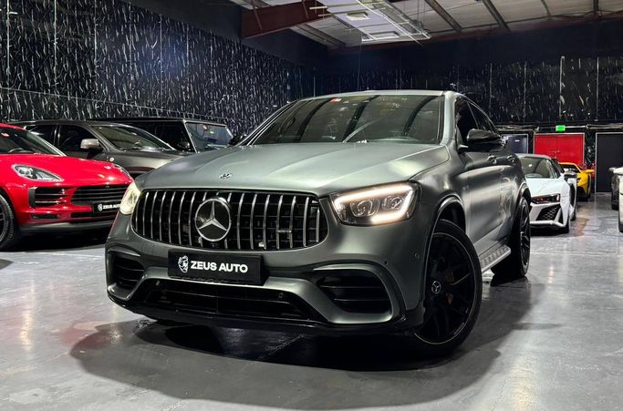 Подержанный Mercedes-Benz GLC Coupe AMG 63 AMG S I (C253) Рестайлинг, 4.0 л, 2020 в Дубае от Zeus Motors Серый цвет. Европейская | AUTO.AE
