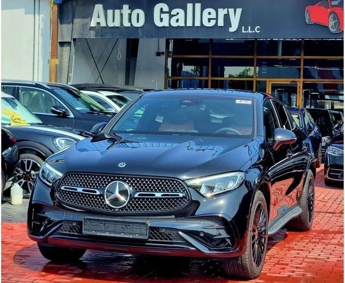 Новый Mercedes-Benz GLC Coupe 200 II (C254), 2.0 л, 2024 в Дубае от Auto Gallery DXB Черный цвет. Европейская | AUTO.AE
