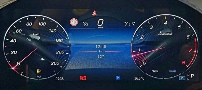 Новый Mercedes-Benz GLC Coupe 200 II (C254), 2.0 л, 2024 в Дубае от Auto Gallery DXB Черный цвет. Европейская | AUTO.AE