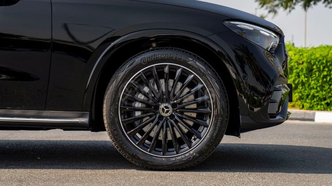 Новый Mercedes-Benz GLC Coupe 200 II (C254), 2.0 л, 2025 в Дубае от Milele Черный цвет. Other | AUTO.AE