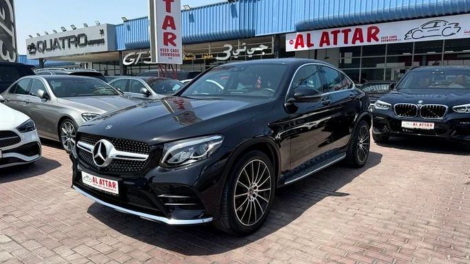 Подержанный Mercedes-Benz GLC Coupe 250 I (C253), 2.0 л, 2018 в Дубае от Ignite Used Cars Черный цвет. GCC | AUTO.AE