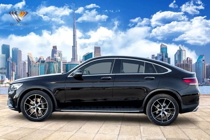 Used Mercedes-Benz GLC Coupe 200 I (C253) Facelift, 2.0 l, 2022 in Dubai by Royal Diamond Motors, Black color. GCC Specs | AUTO.AE