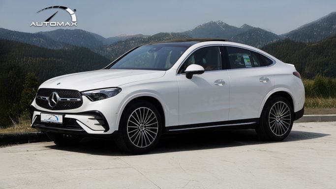 جديدة Mercedes-Benz GLC Coupe 200 II (C254), 2.0 l, 2026 في في دبي من Automax®، اللون أبيض. مواصفات الخليج | AUTO.AE