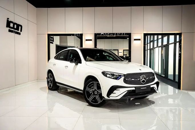 Подержанный Mercedes-Benz GLC Coupe 200 II (C254), 2.0 л, 2024 в Дубае от Icon Motors Белый цвет. GCC | AUTO.AE | Объявление #258142