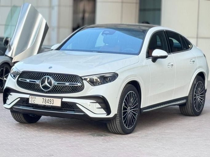 Mercedes-Benz GLC 200 II (X254), 2025 внедорожник 5 дв.  класса в Дубае от Uptown Rent A Car LLC черный цвет | AUTO.AE