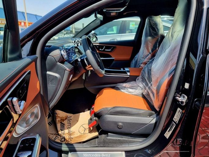 New Mercedes-Benz GLC 200 II (X254), 2.0 l, 2025 in Dubai by Auto Gallery DXB, Black color. GCC Specs | AUTO.AE