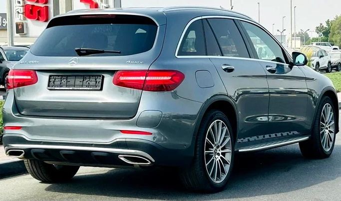 Used Mercedes-Benz GLC 350 I (X253), 2.0 l, 2018 in Dubai by Mirza Automobile FZE, Silver color. Japanese Specs | AUTO.AE