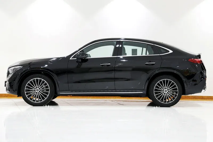 New Mercedes-Benz GLC 200 II (X254), 2.0 l, 2026 in Dubai by Oscar Motors, Black color.  | AUTO.AE
