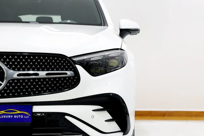 New Mercedes-Benz GLC 200 II (X254), 2.0 l, 2026 in Dubai by Oscar Motors, White color.  | AUTO.AE