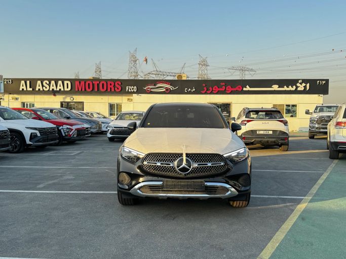 جديدة Mercedes-Benz GLC 300 II (X254), 2.0 l, 2026 في في دبي من Al Asaad Motors FZCO، اللون أسود. المواصفات الكورية | AUTO.AE | إعلان #261326