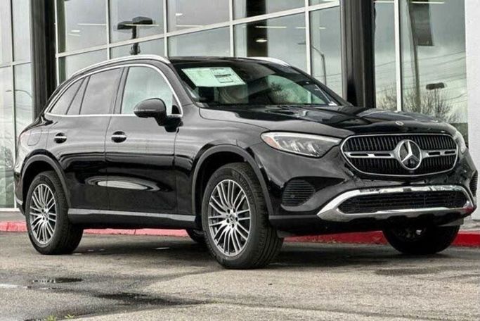 جديدة Mercedes-Benz GLC 300 II (X254), 2.0 l, 2024 في في دبي من Mercury Global FZCO، اللون أسود. أخرى | AUTO.AE | إعلان #268982