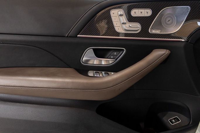 Used Mercedes-Benz GLE AMG 63 AMG S II (V167), 4.0 l, 2021 in Dubai by Linda Cars, White color. Canadian Specs | AUTO.AE