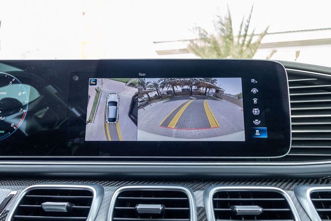 Used Mercedes-Benz GLE AMG 63 AMG S II (V167), 4.0 l, 2021 in Dubai by Linda Cars, White color. Canadian Specs | AUTO.AE