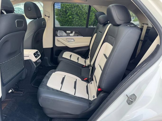 Used Mercedes-Benz GLE AMG 53 AMG II (V167), 3.0 l, 2020 in Dubai by Saeed Auto, White color. Japanese Specs | AUTO.AE