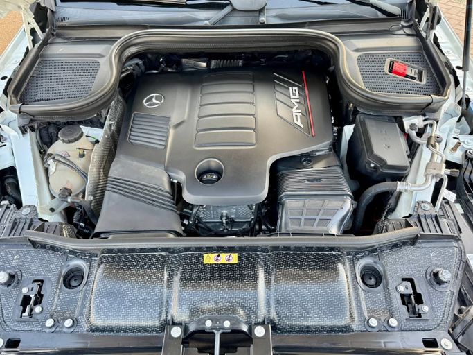 Подержанный Mercedes-Benz GLE AMG 53 AMG II (V167), 3.0 л, 2021 в Дубае от Saeed Auto Белый цвет. Японская | AUTO.AE