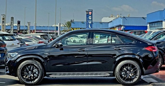 New Mercedes-Benz GLE AMG 53 AMG II (V167) Facelift, 3.0 l, 2025 in Dubai by Auto Gallery DXB, Black color. GCC Specs | AUTO.AE
