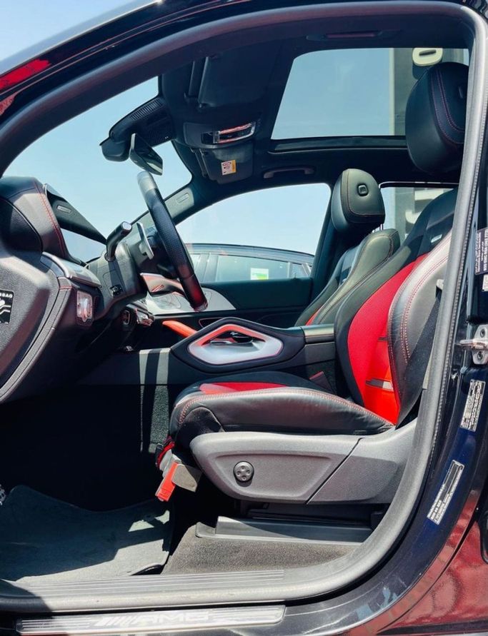 New Mercedes-Benz GLE AMG 53 AMG II (V167), 3.0 l, 2021 in Dubai by Auto Gallery DXB, Black color. GCC Specs | AUTO.AE