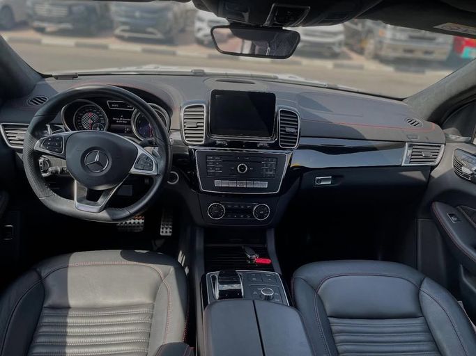 Подержанный Mercedes-Benz GLE AMG 43 AMG I (W166), 3.0 л, 2017 в Дубае от Japan Motors Белый цвет. Other | AUTO.AE