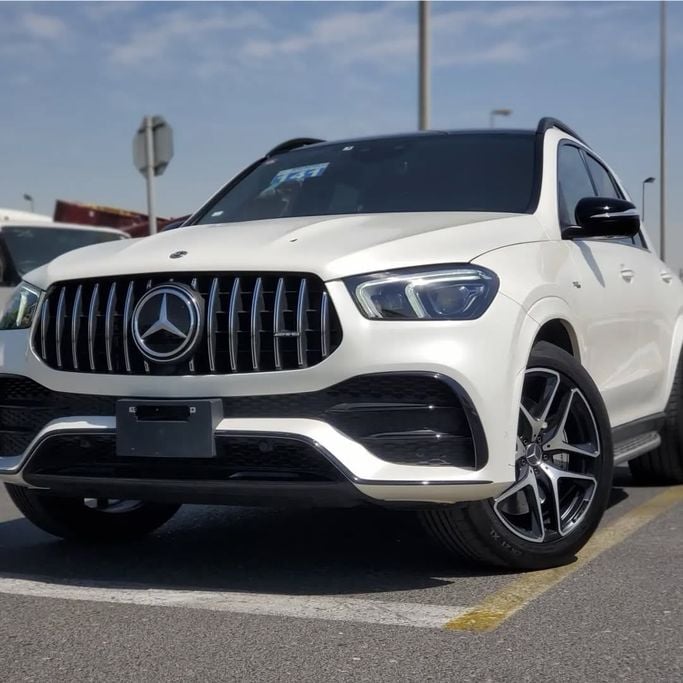 Подержанный Mercedes-Benz GLE AMG 53 AMG II (V167), 3.0 л, 2021 в Дубае от Japan Motors Белый цвет. Японская | AUTO.AE