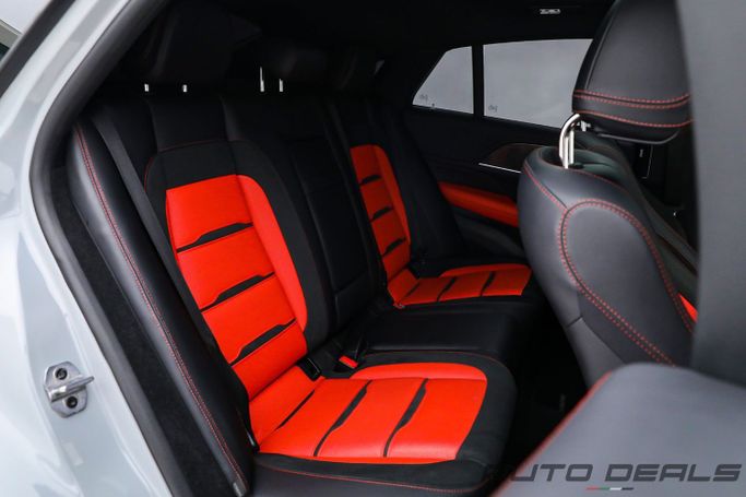 Used Mercedes-Benz GLE AMG 53 AMG II (V167), 3.0 l, 2023 in Dubai by AUTO DEALS, Grey color. GCC Specs | AUTO.AE