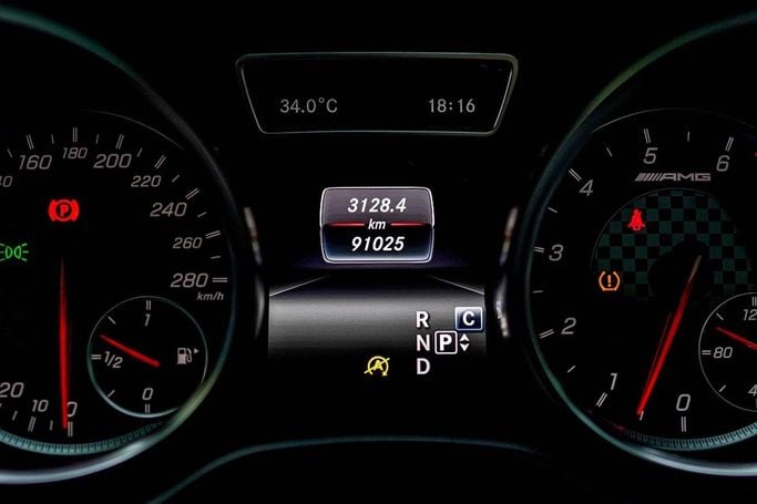 Used Mercedes-Benz GLE Coupe AMG 43 AMG I (C292), 3.0 l, 2019 in Dubai by Linda Cars, White color. GCC Specs | AUTO.AE