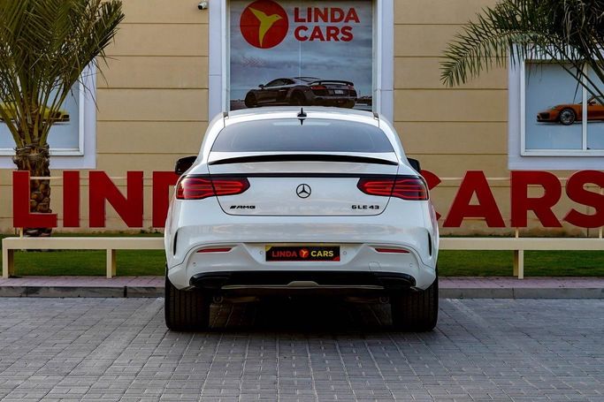 Used Mercedes-Benz GLE Coupe AMG 43 AMG I (C292), 3.0 l, 2019 in Dubai by Linda Cars, White color. GCC Specs | AUTO.AE