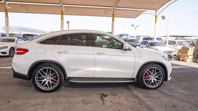 Подержанный Mercedes-Benz GLE Coupe AMG 63 AMG S I (C292), 5.5 л, 2017 в Дубае от Ibitisam Motors Белый цвет.  | AUTO.AE