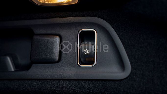 Новый Mercedes-Benz GLE Coupe AMG 53 AMG II (C167), 3.0 л, 2023 в Дубае от Milele Белый цвет. Other | AUTO.AE