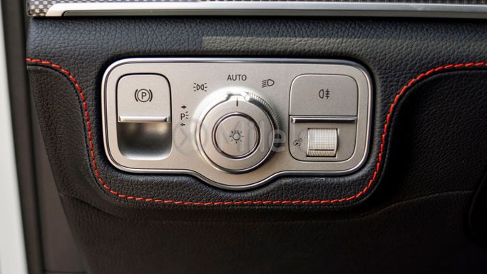 Новый Mercedes-Benz GLE Coupe AMG 53 AMG II (C167), 3.0 л, 2023 в Дубае от Milele Белый цвет. Other | AUTO.AE