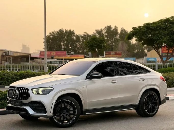 مستعملة Mercedes-Benz GLE Coupe AMG 53 AMG II (C167), 3.0 l, 2021 في في دبي من Ignite Used Cars، اللون فضي. مواصفات الخليج | AUTO.AE | إعلان #258217
